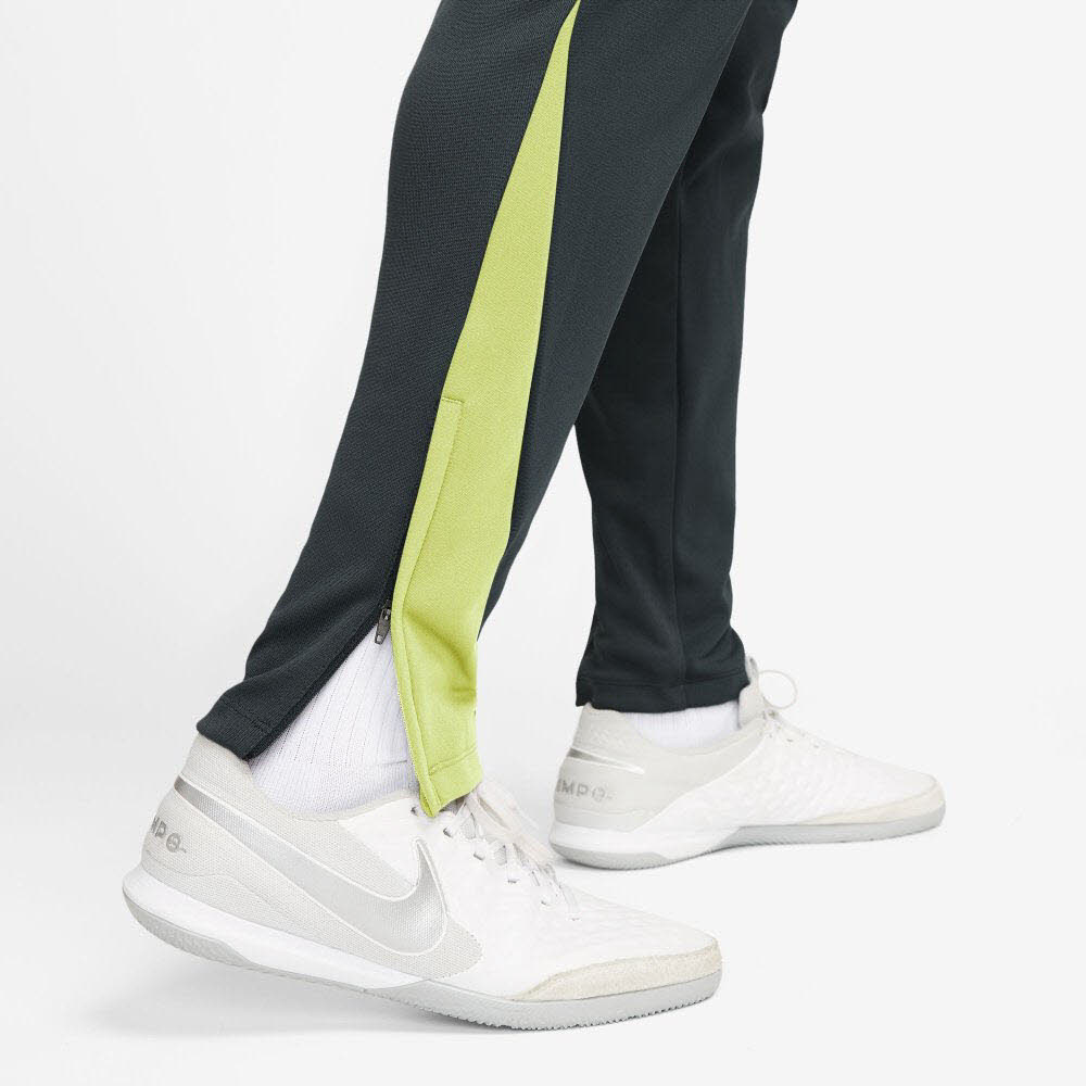 Nike Academy Winter Warrior Men Bild 2