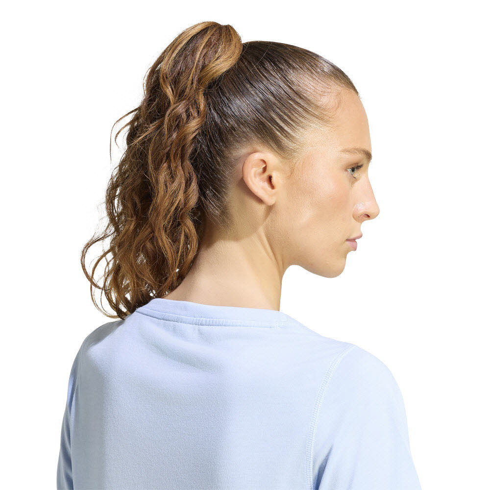 Adidas Workout Essentials T-Shirt mit tiefem Ausschnitt Damen