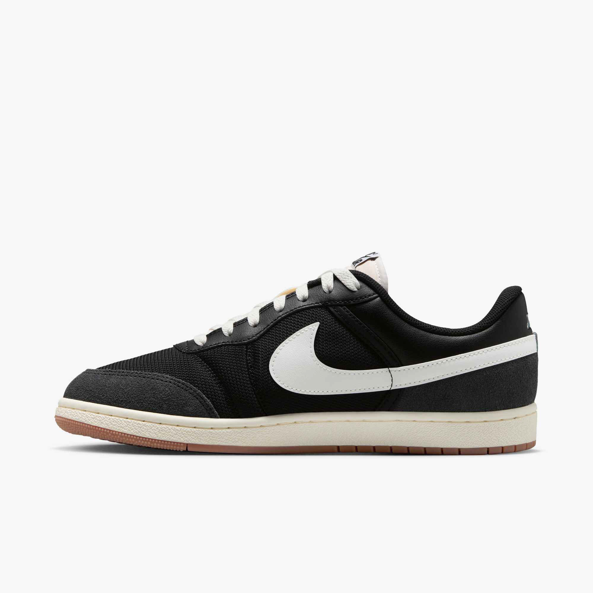 AIR JORDAN SKYLINE LOW