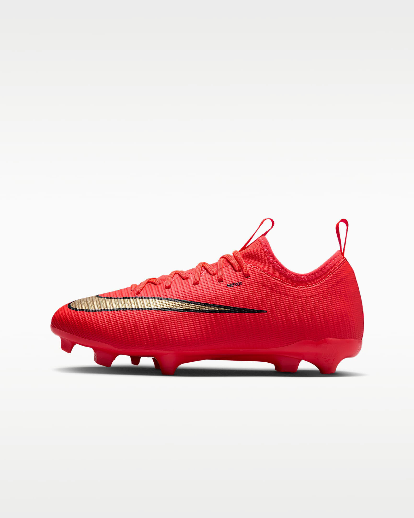 Nike Jr. Mercurial Vapor 17 Academy Low Top Fußballschuh für verschiedene Böden (ältere Kinder)
