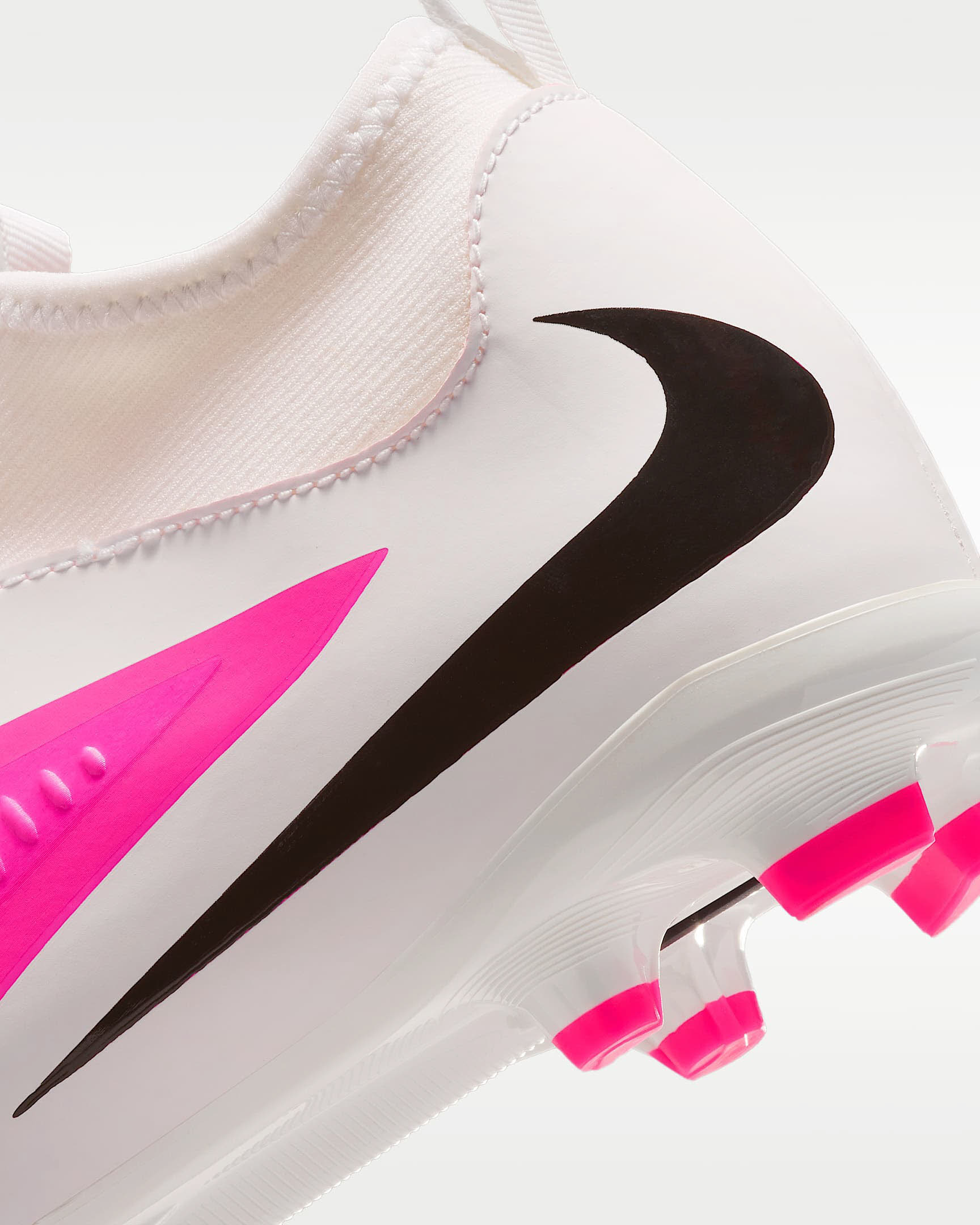 Nike Jr. Phantom 6 High Academy Fußballschuh für verschiedene Böden für ältere Kinder