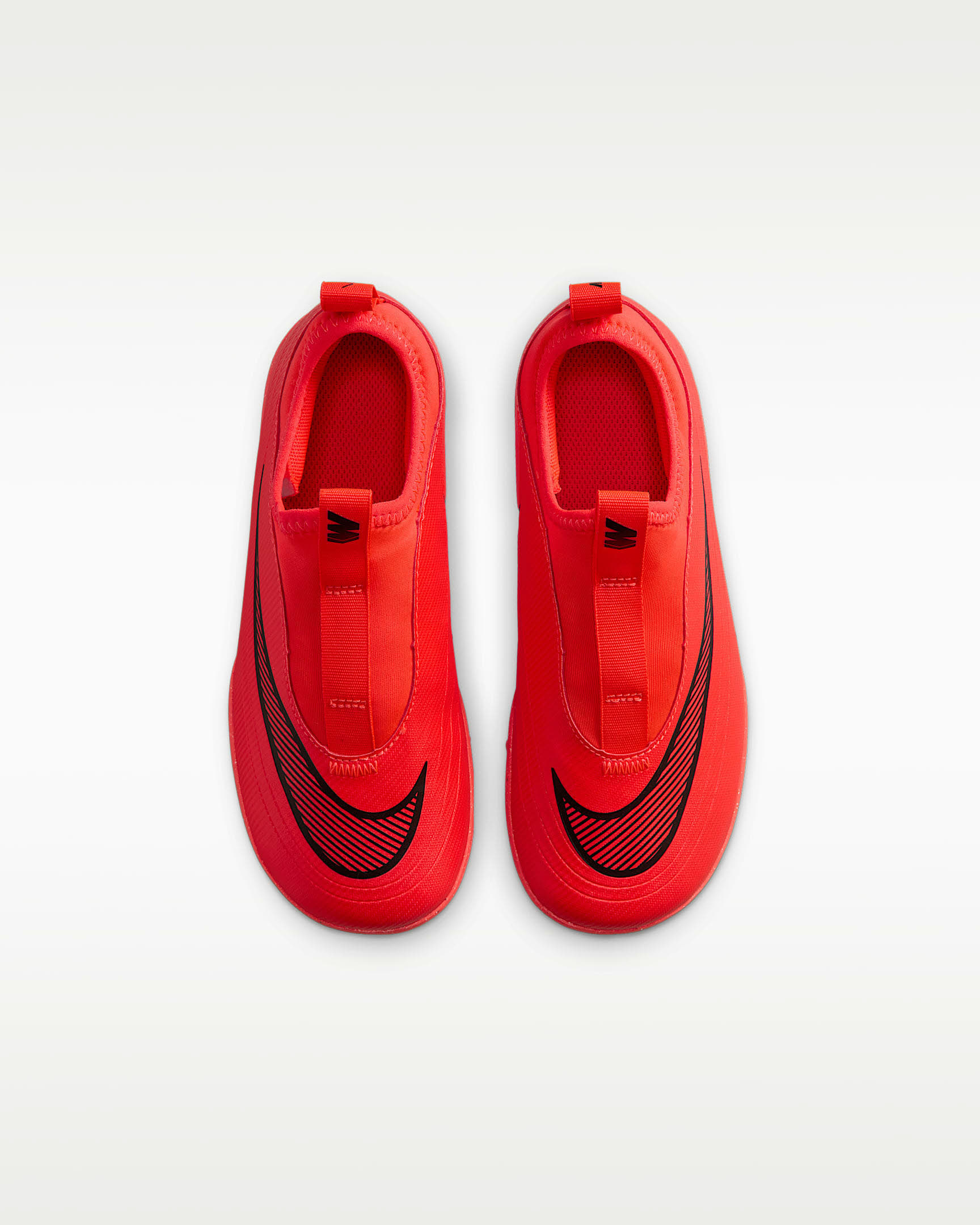 Nike Jr. Mercurial Vapor 17 Club Low Top Fußballschuh für Turf für jüngere Kinder