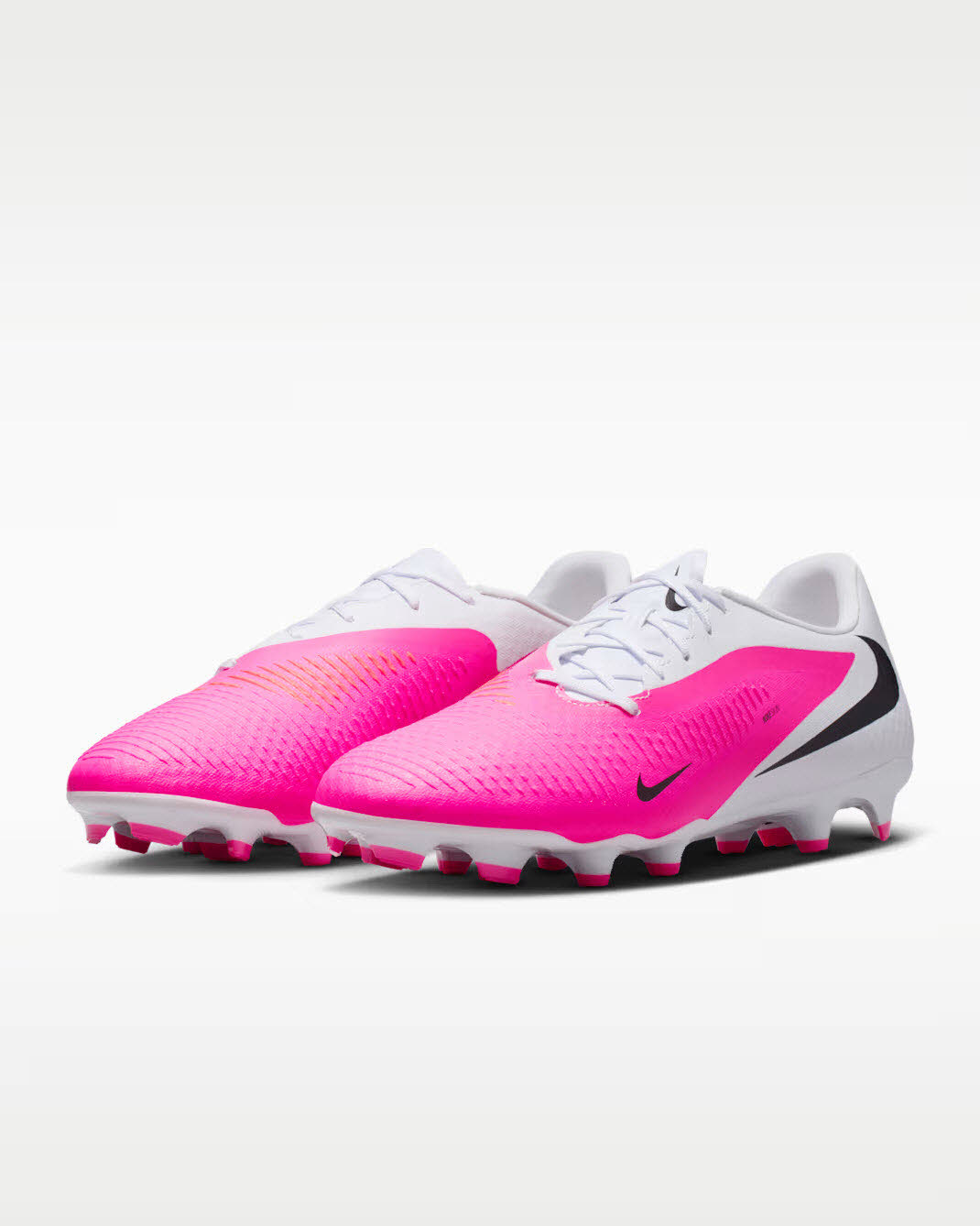 Nike Phantom 6 Low Academy FG/MG