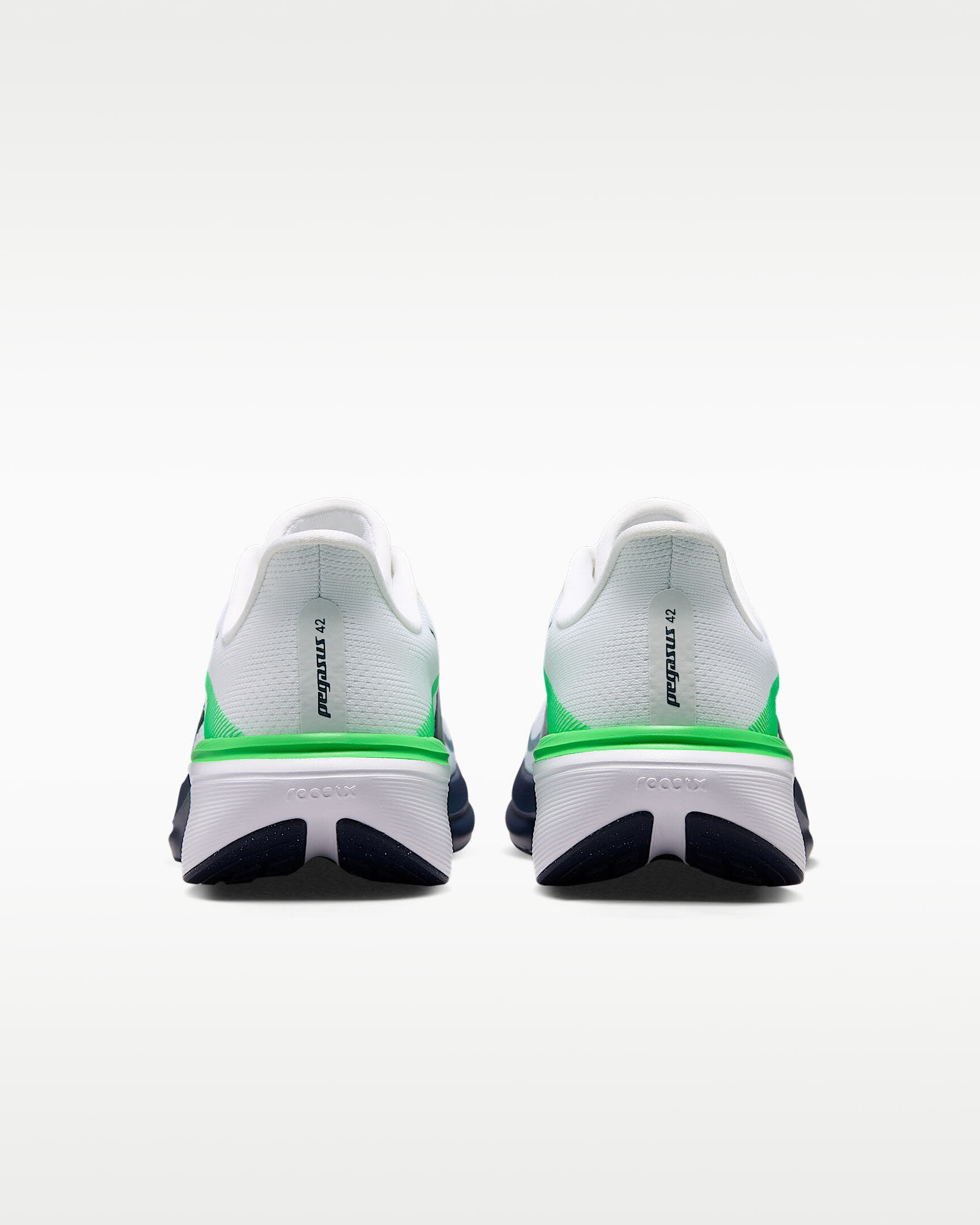 Nike Pegasus 42 Straßenlaufschuh (Herren)