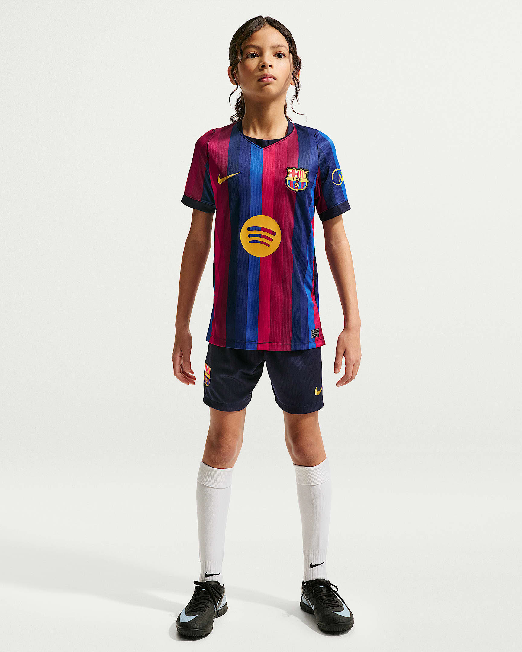 FC Barcelona 2026/27 Stadium Home Nike Dri-FIT Replika-Fußballtrikot (ältere Kinder)
