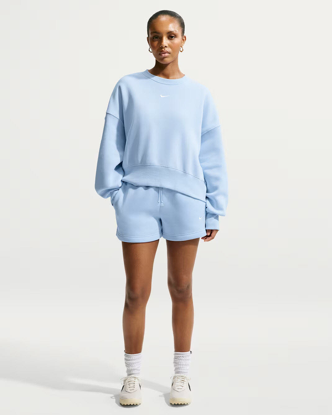 Nike Sportswear Phoenix Fleece Shorts (ca. 10 cm) mit mittelhohem Bund (Damen)
