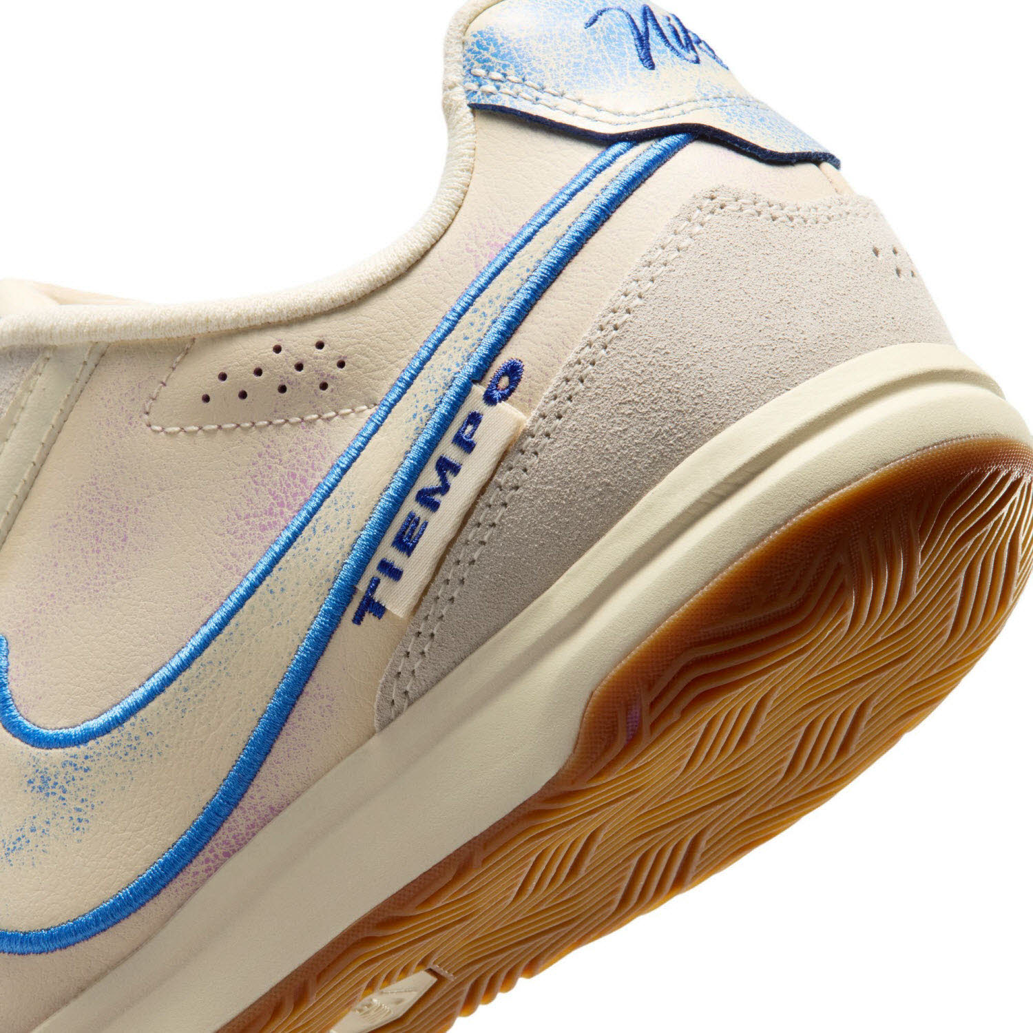 Nike Tiempo Street Gato PRM Low-Top-Fußballschuh für Hallen- und Hartplätze
