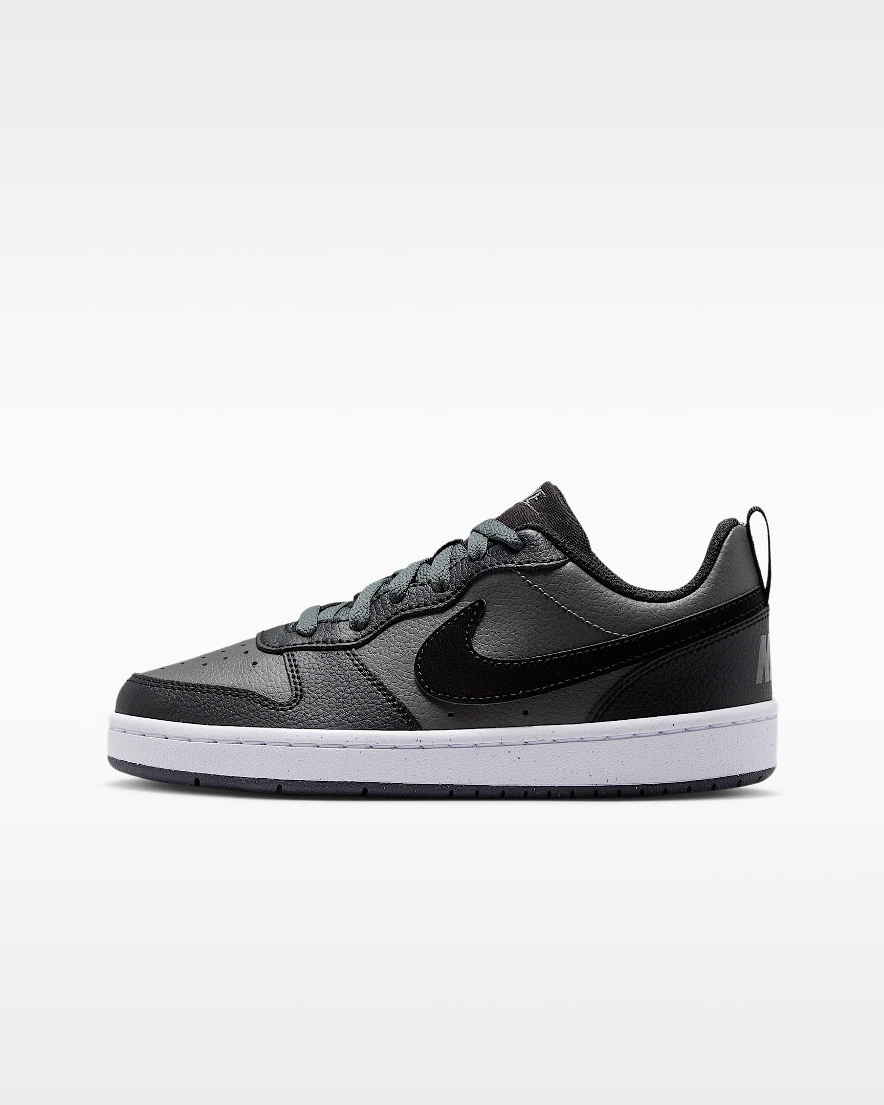 Nike Court Borough Low Schuh (ältere Kinder)