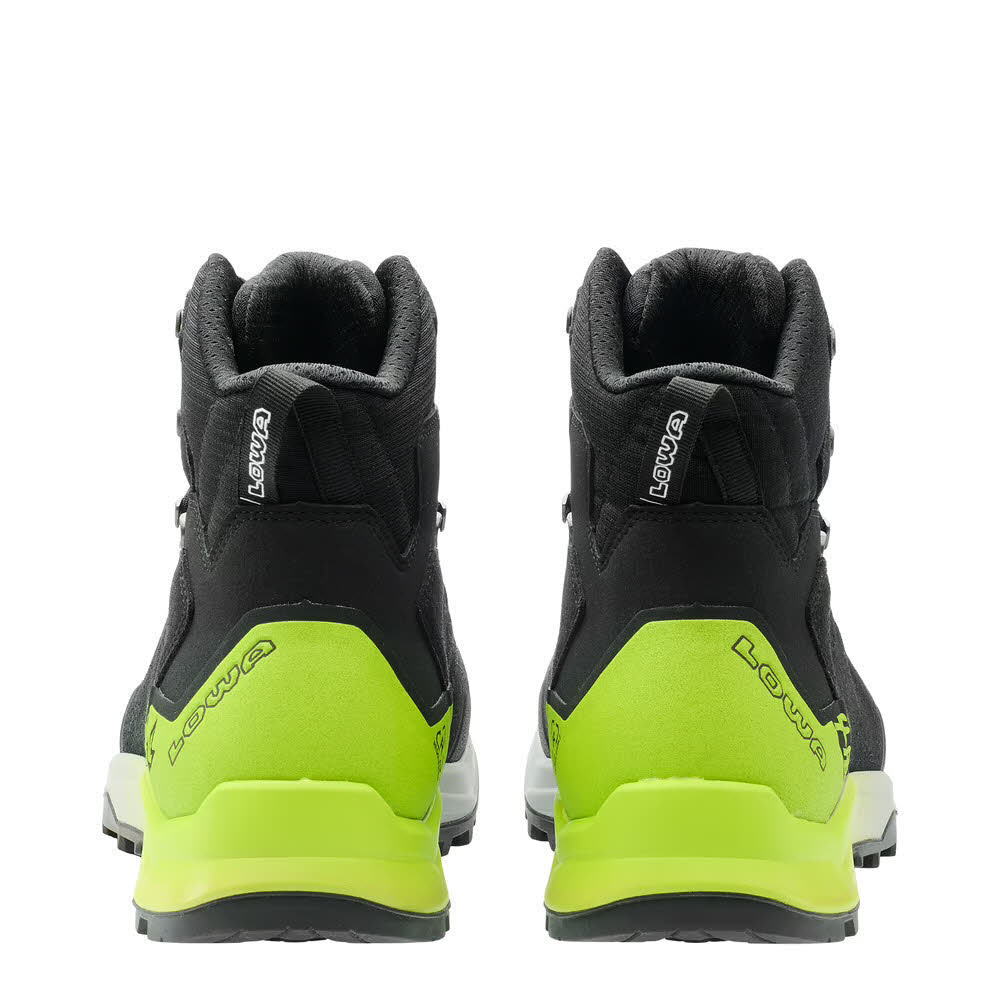 LOWA® EXPLORER GTX MID