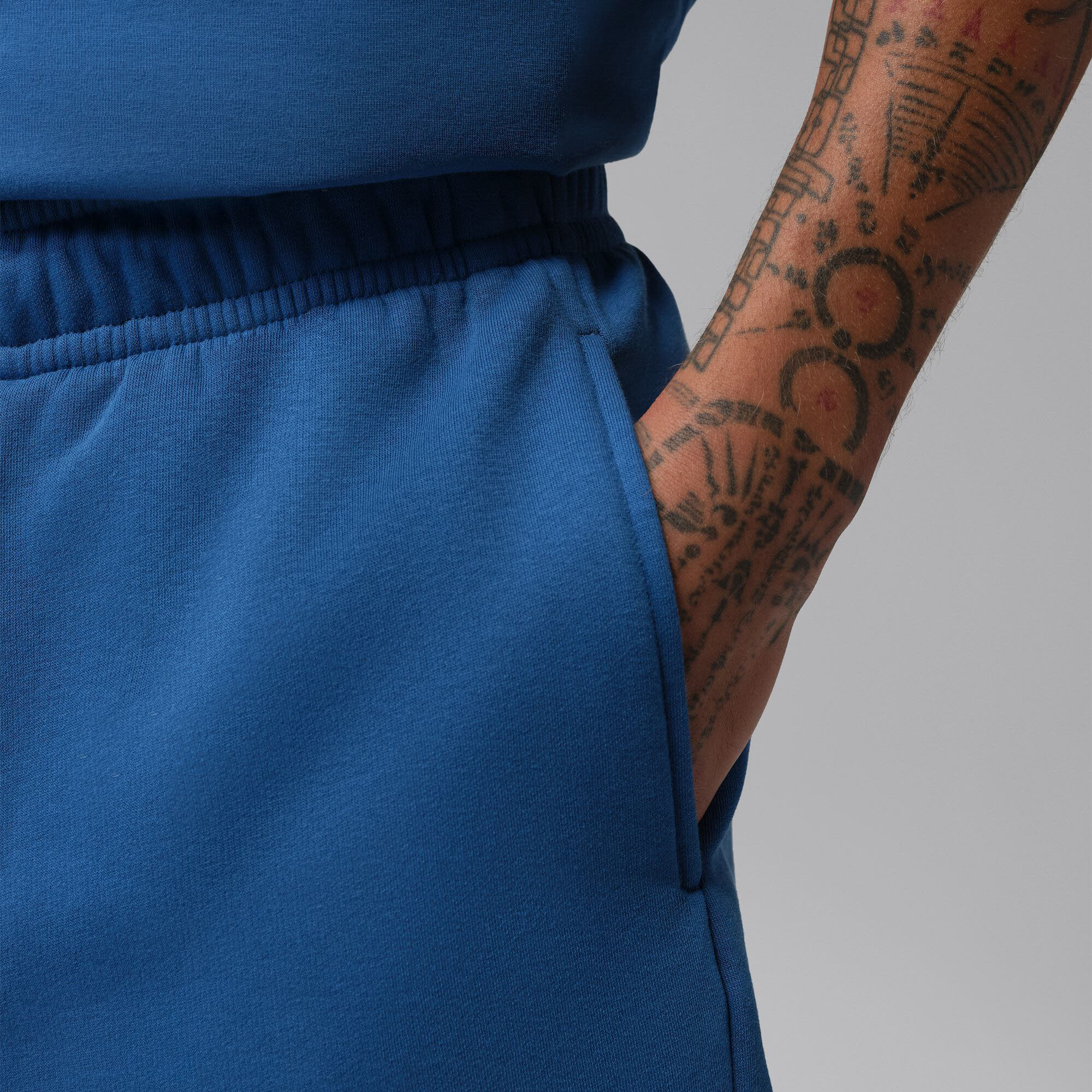 M J JUMPMAN FLC SHORT 2