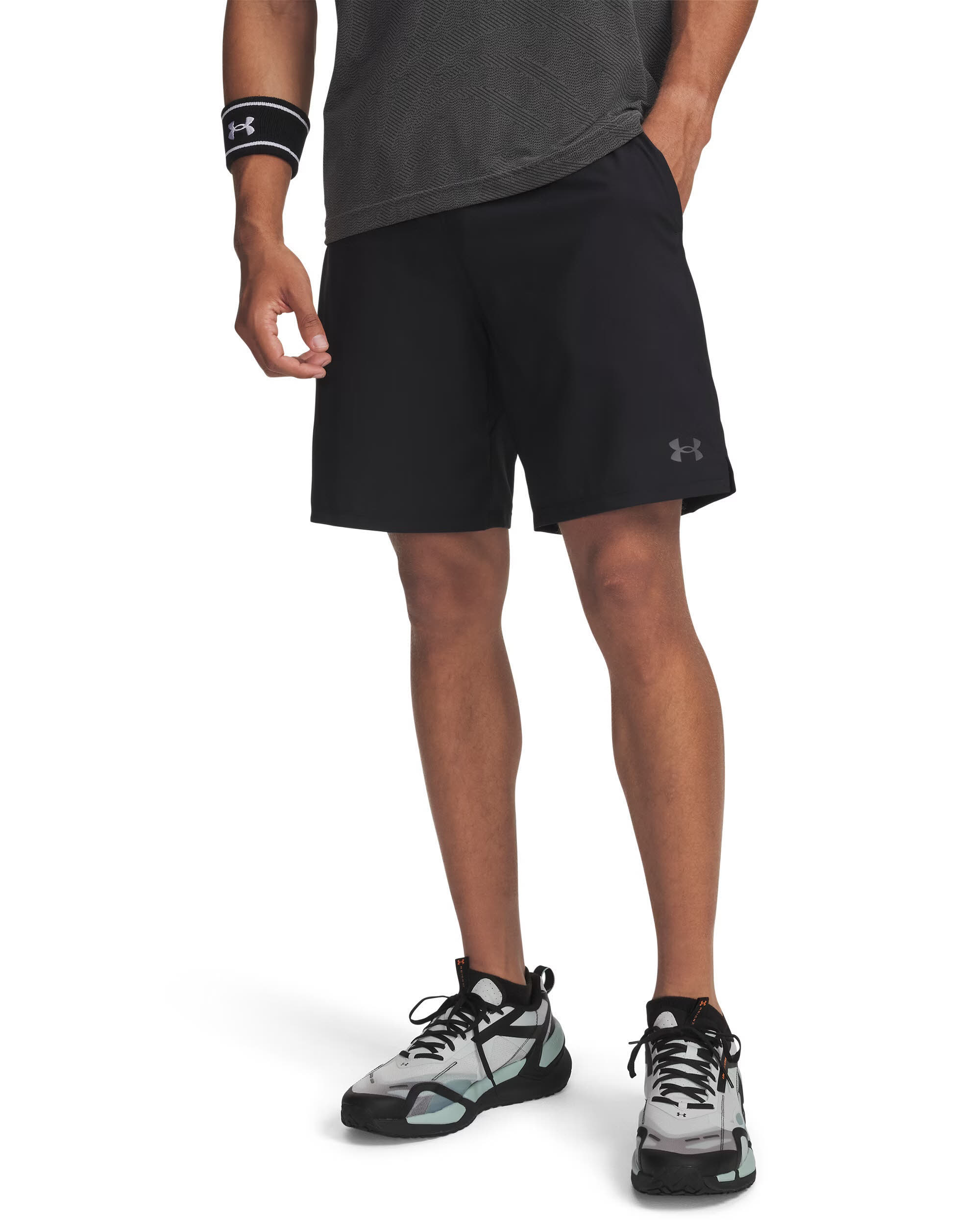 UA Vanish Wven 2.0 8in Short