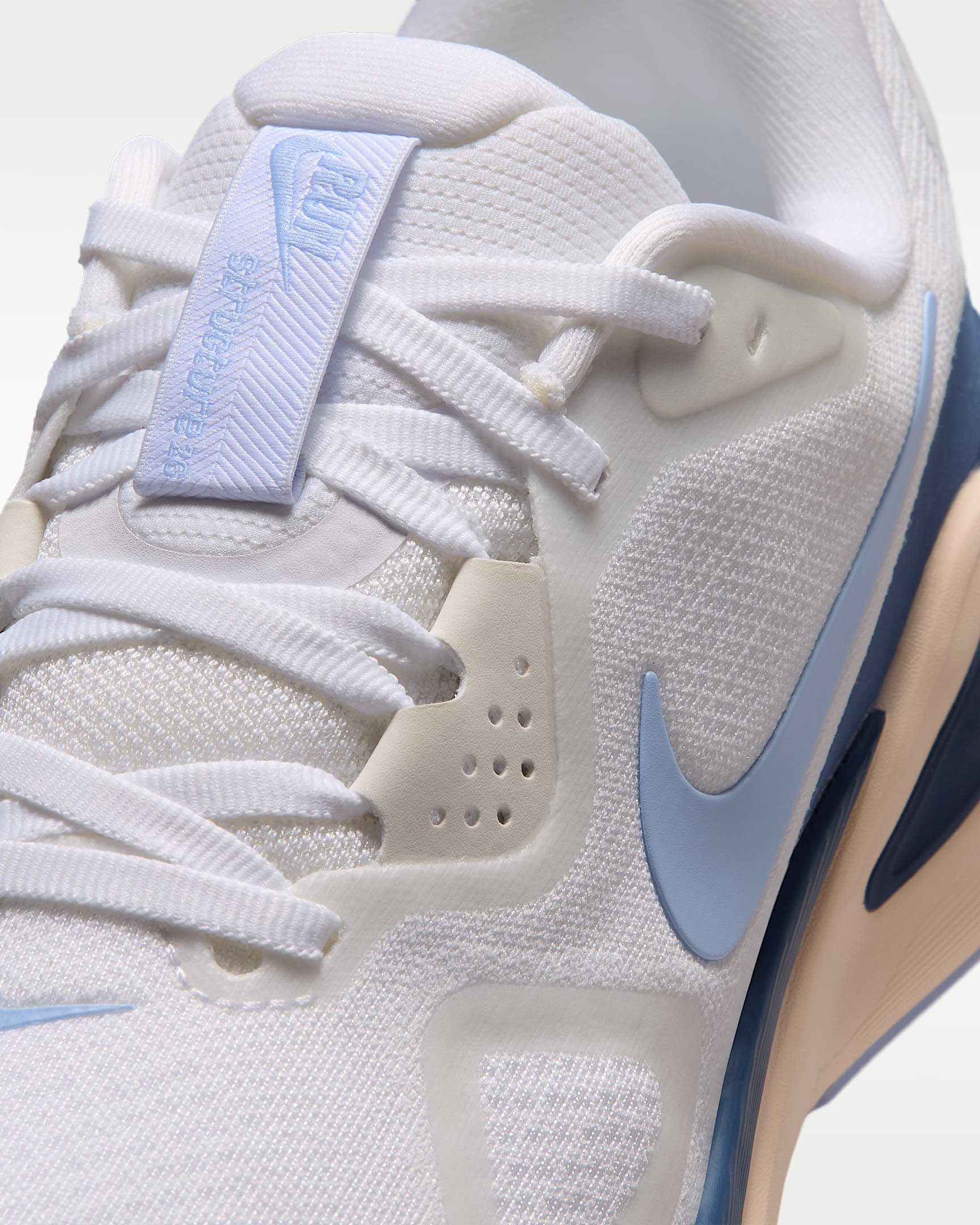 Nike Structure 26 Straßenlaufschuh (Damen)