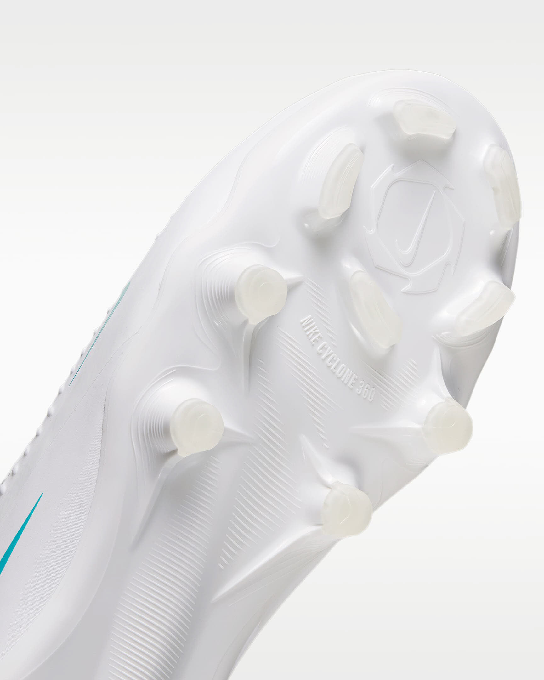 Nike Jr. Phantom 6 High Academy Fußballschuh für verschiedene Böden für ältere Kinder