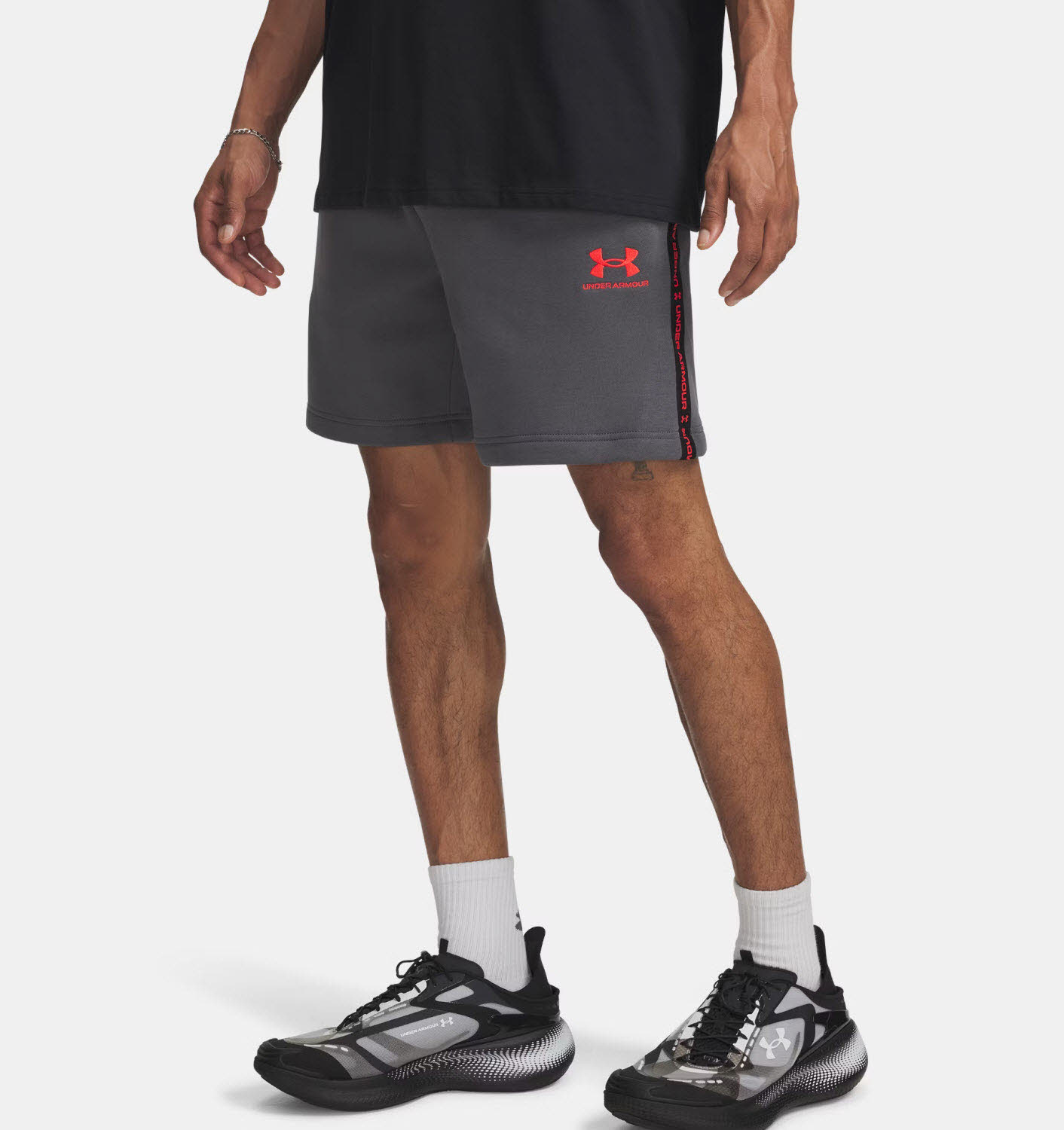 Under Armour UA Icon Fleece Taping Shorts (20 cm) für Herren