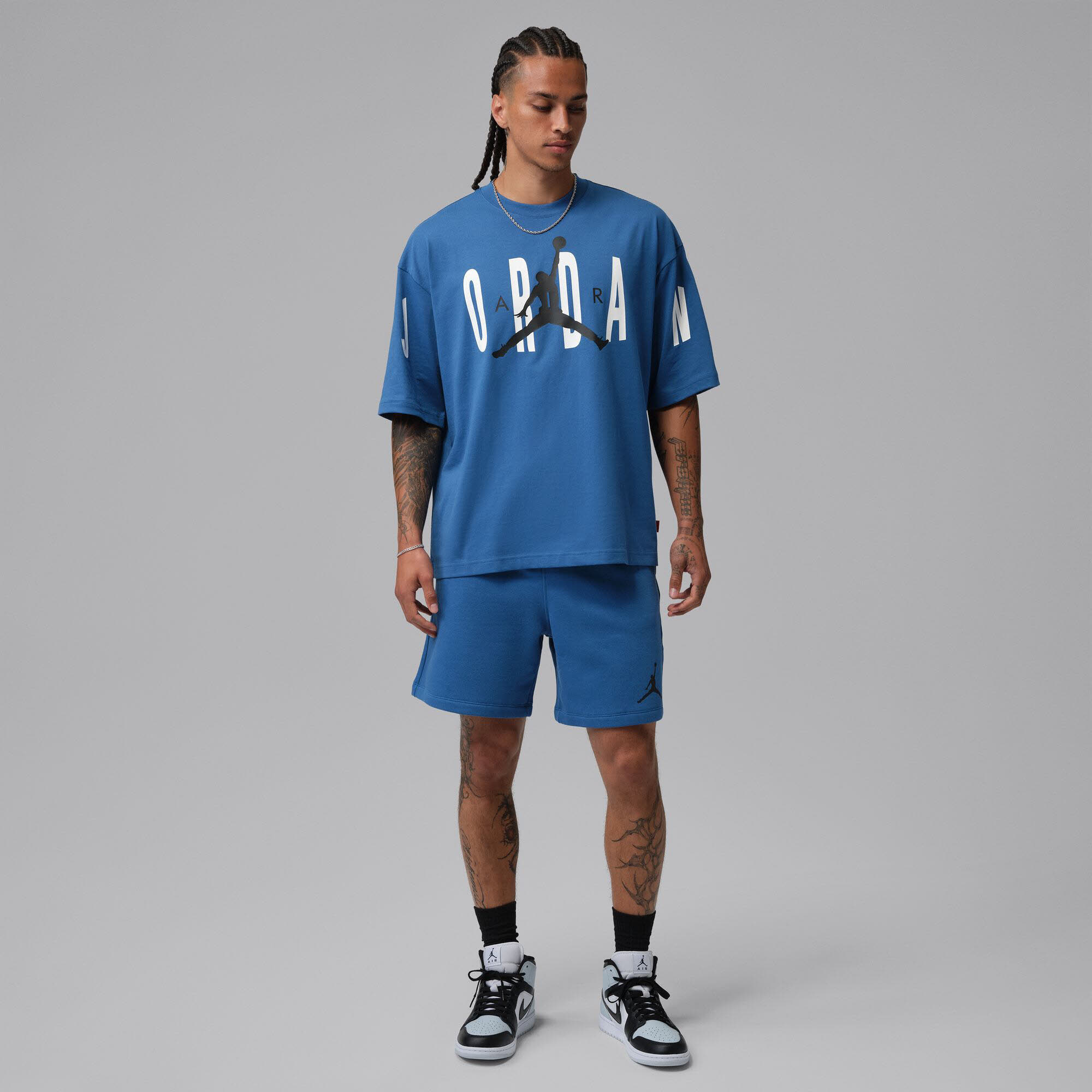 M J JUMPMAN FLC SHORT 2