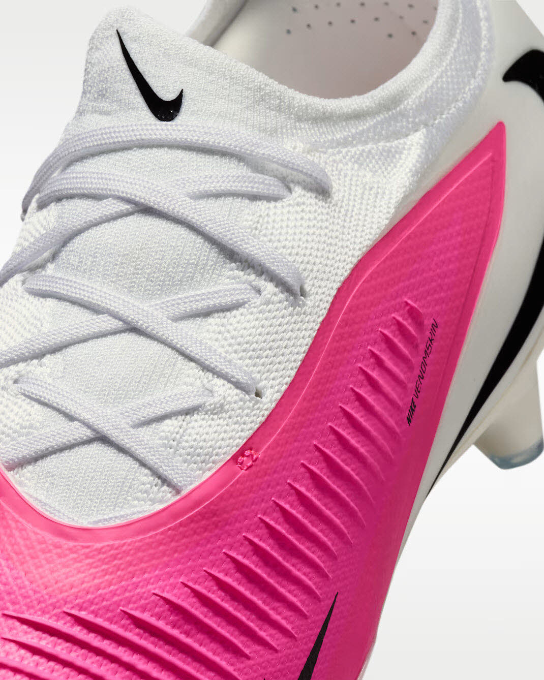 Nike Phantom 6 Low Pro FG