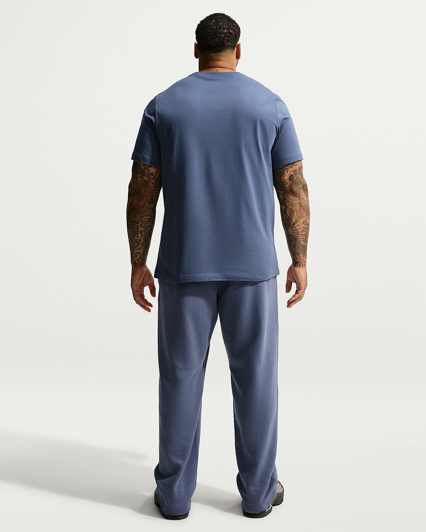 Nike Sportswear Club Herren-T-Shirt