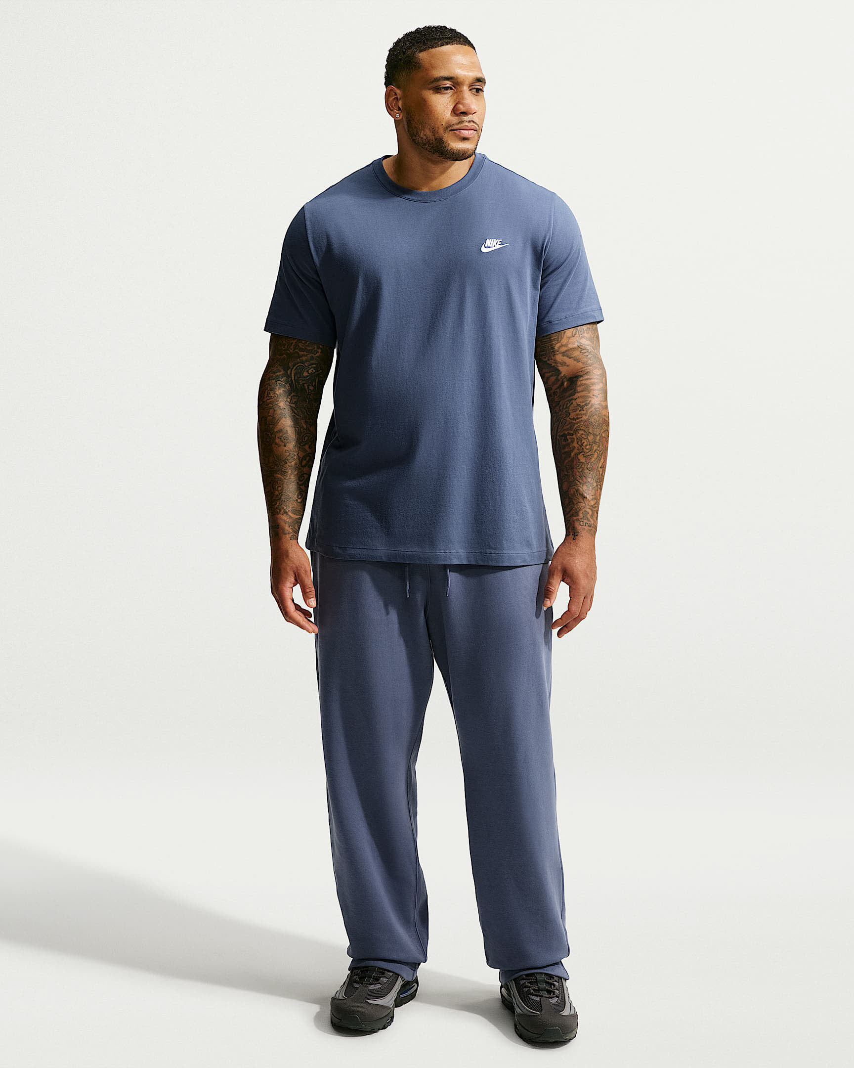 Nike Sportswear Club Herren-T-Shirt