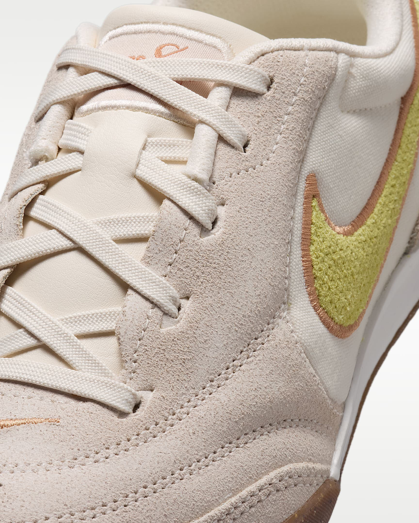 Nike Jr. Tiempo Streetgato PRM Low Top Fußballschuh (ältere Kinder)