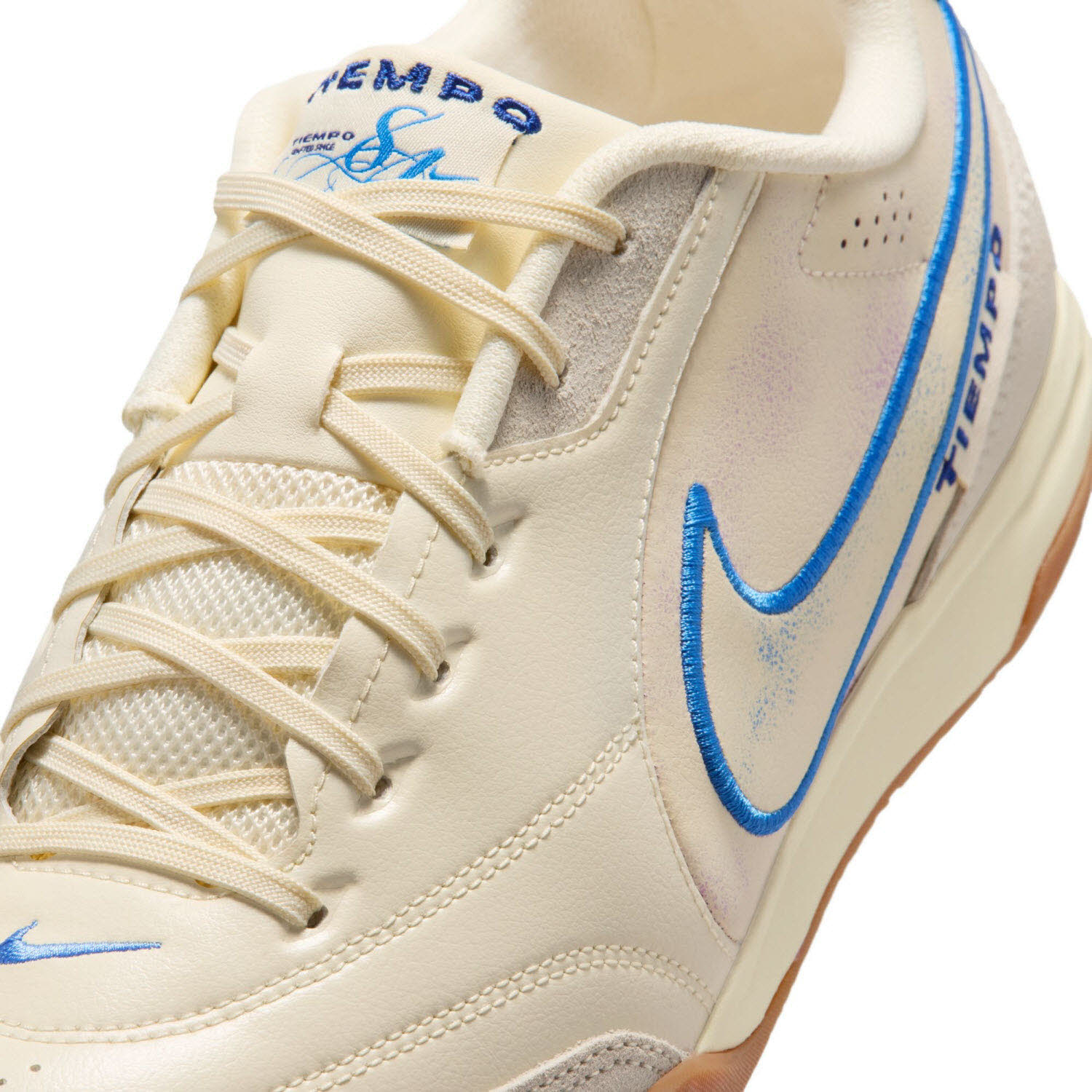 Nike Tiempo Street Gato PRM Low-Top-Fußballschuh für Hallen- und Hartplätze