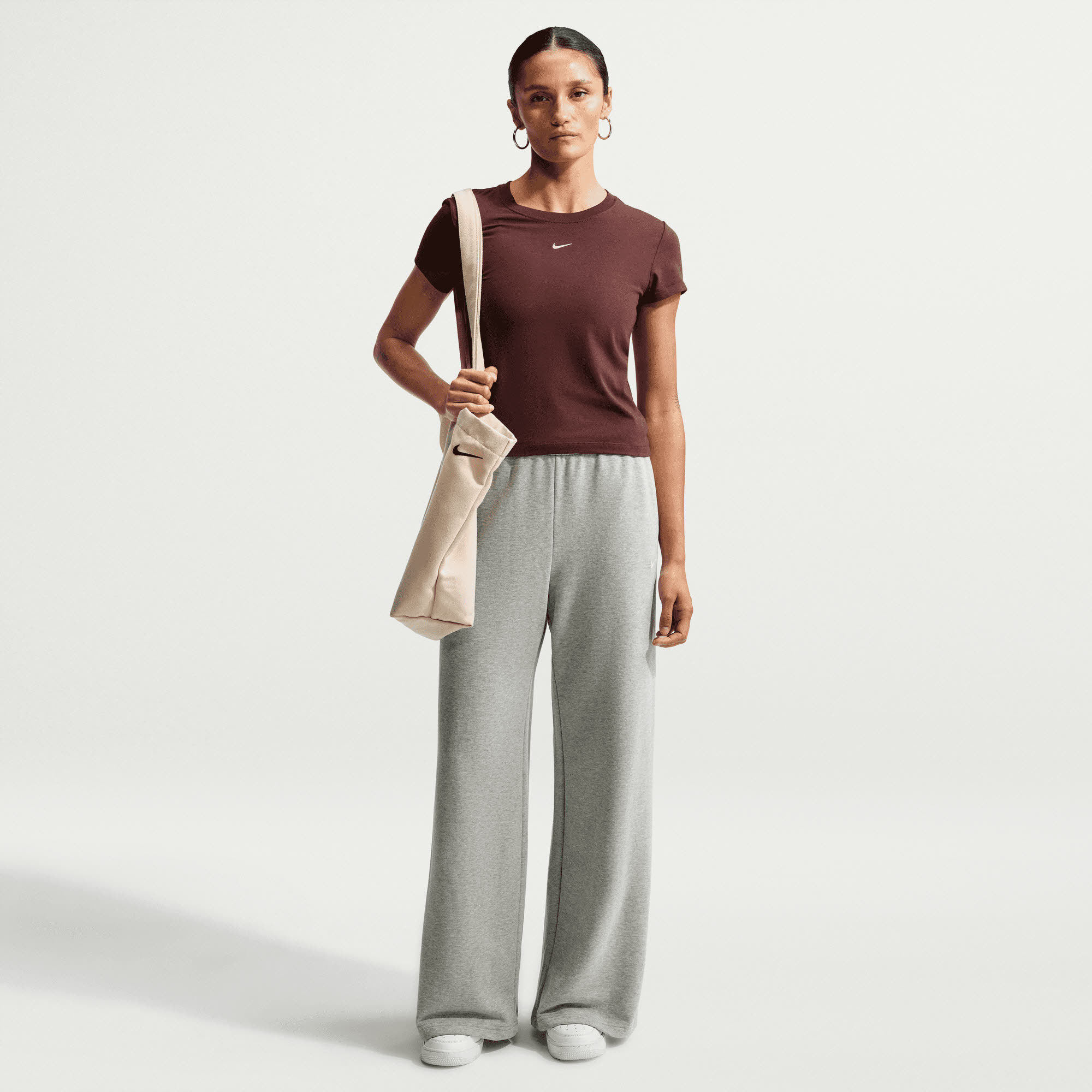 Nike Sportswear Chill Knit Damen-T-Shirt