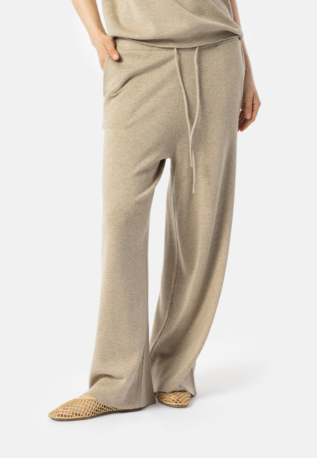 Elias Rumelis NESSI - pants Damen Bild 2