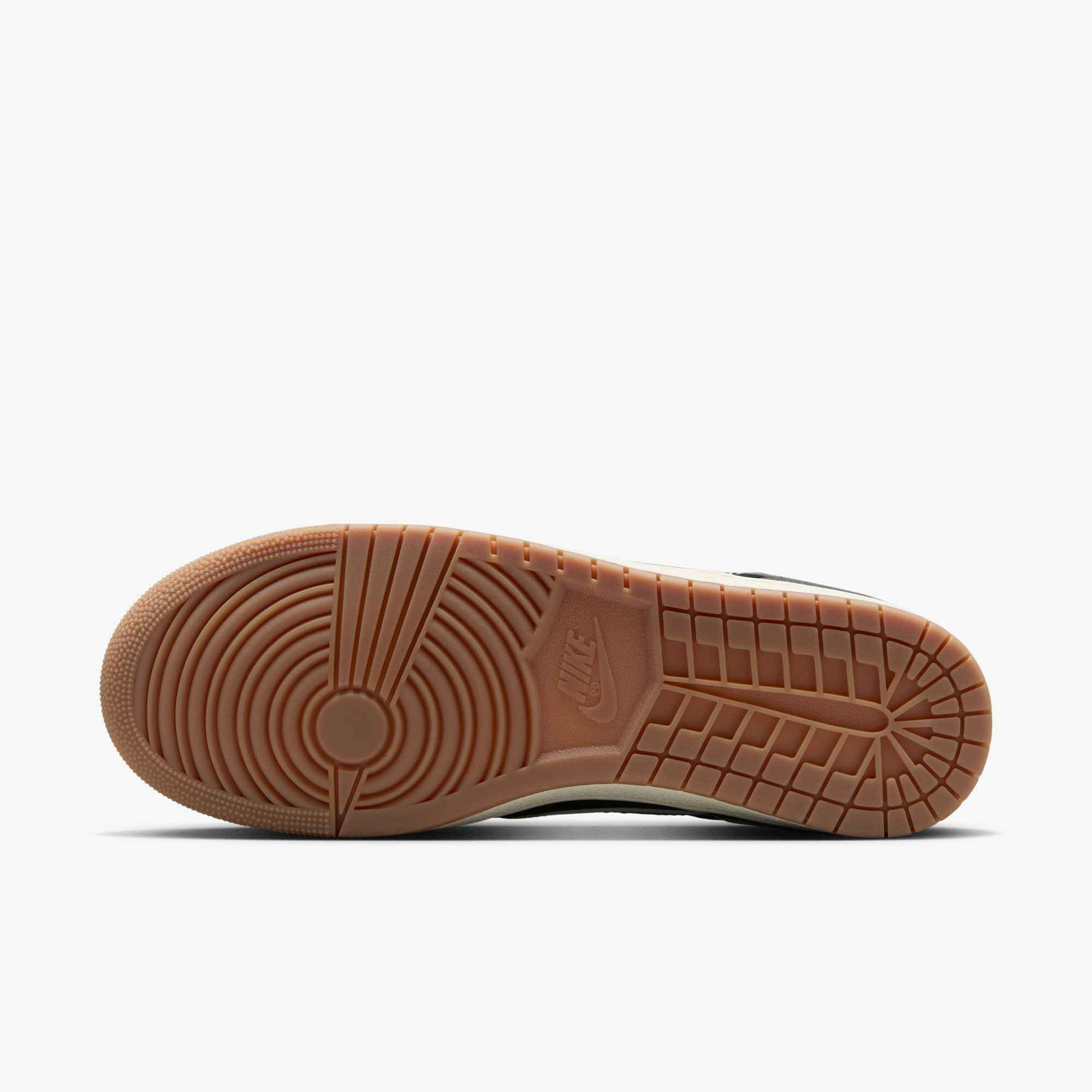 AIR JORDAN SKYLINE LOW