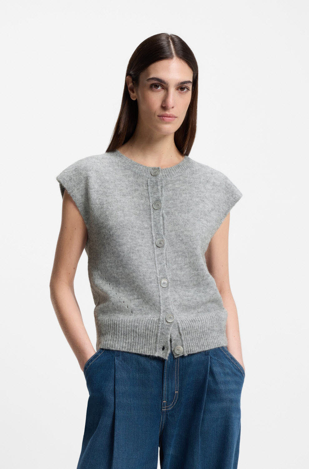 BOSS Regular-Fit Cardigan im ärmellosen Design