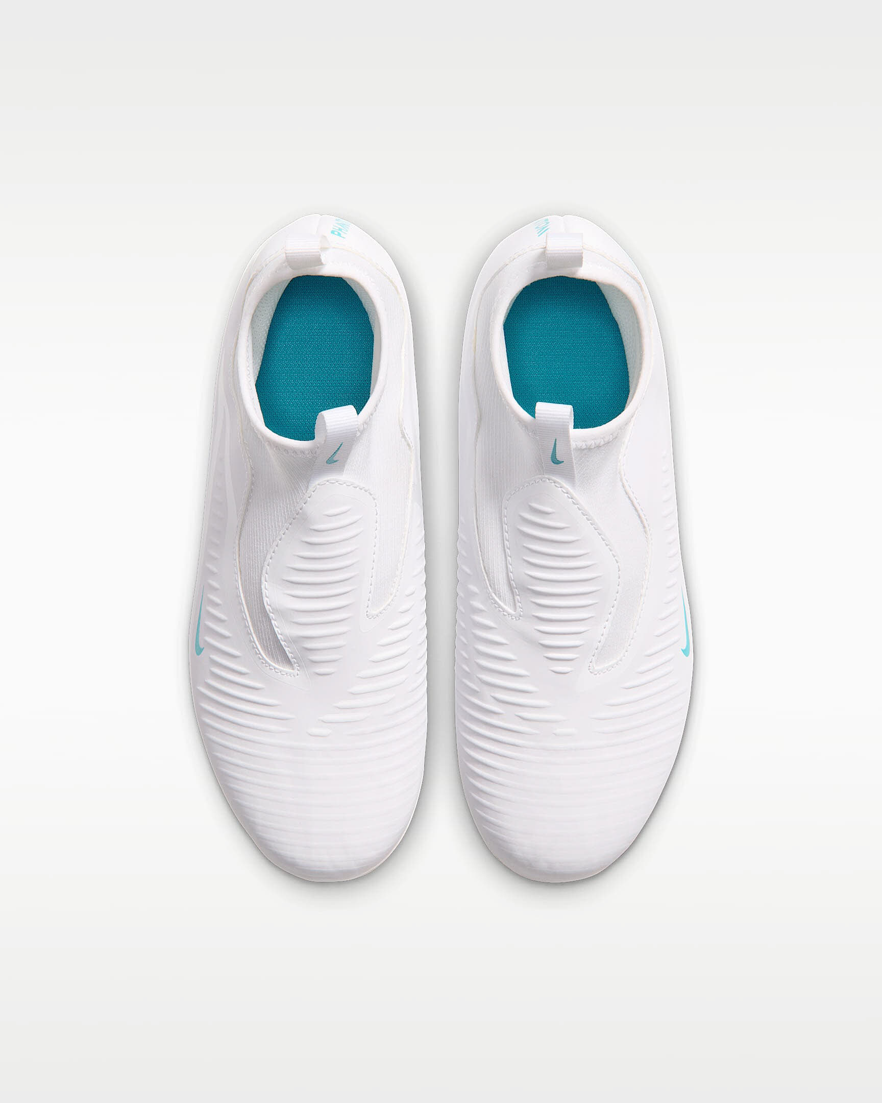 Nike Jr. Phantom 6 High Academy Fußballschuh für verschiedene Böden für ältere Kinder