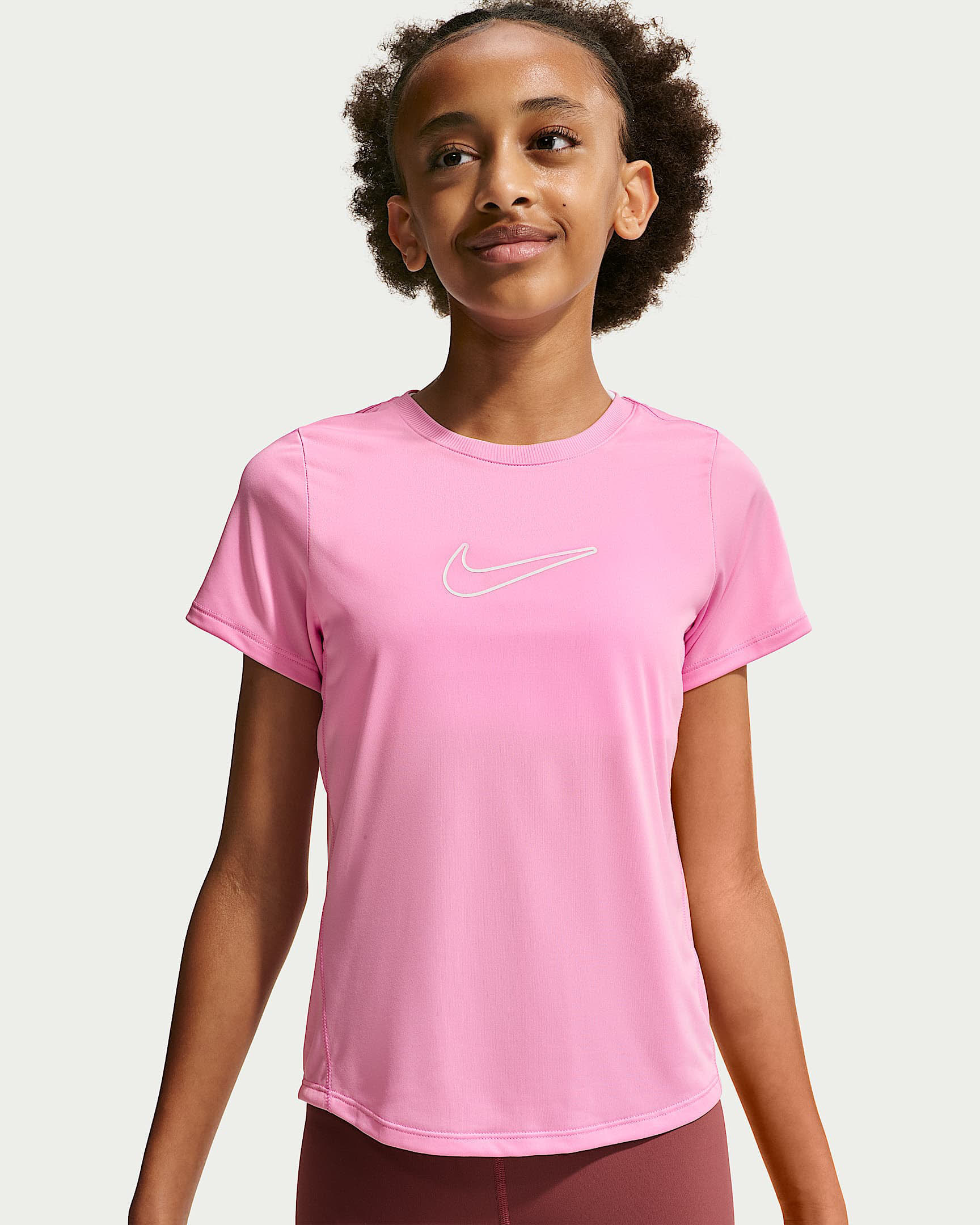 Nike One Fitted Dri-FIT-Kurzarmshirt (Mädchen)