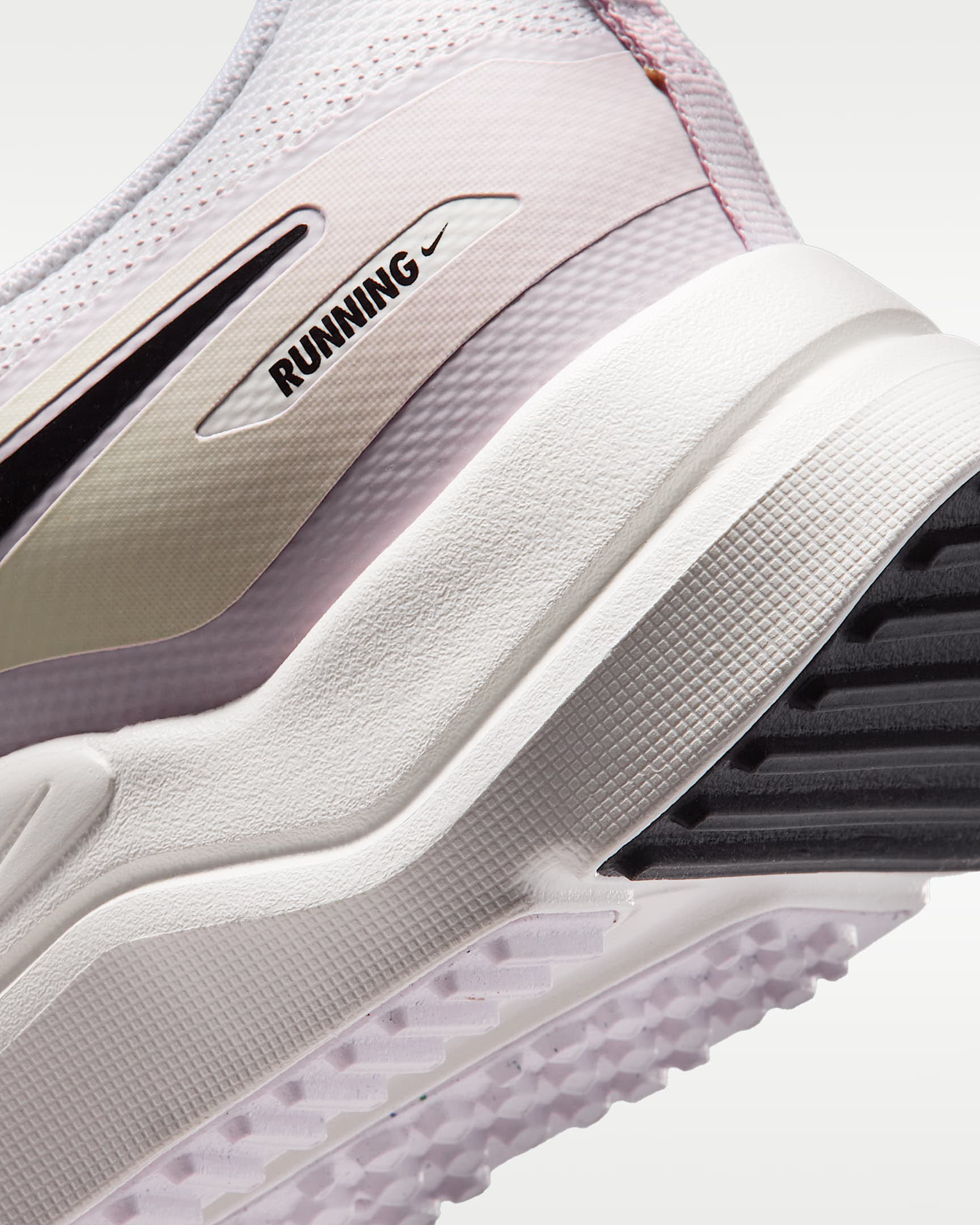 Nike Cosmic Runner SE 2 Laufschuh für ältere Kinder