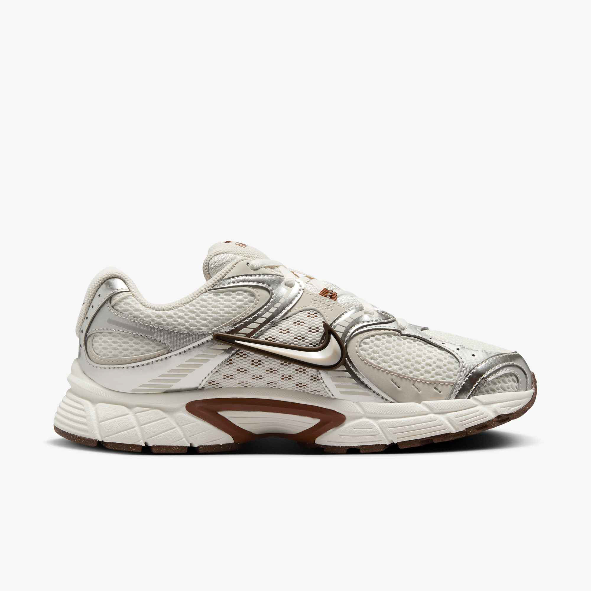 W NIKE V5 RNR