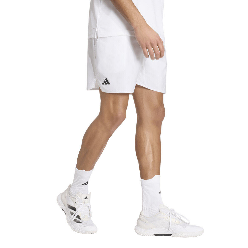 CLUB GRAPHSHORT