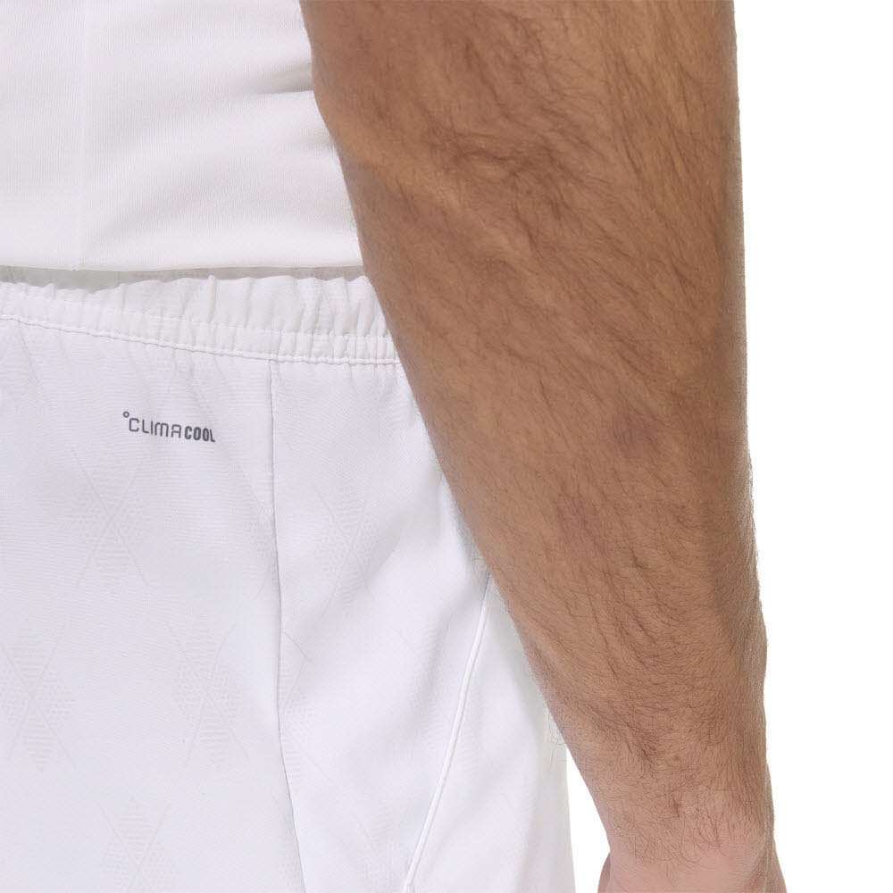 CLUB GRAPHSHORT